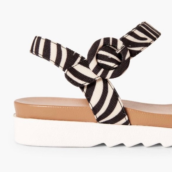 Justfab sandal - Picture 4 of 10